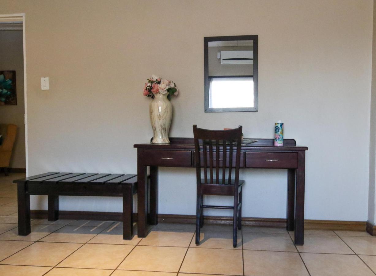 Waterval Self-Catering Holiday Home 사비 외부 사진